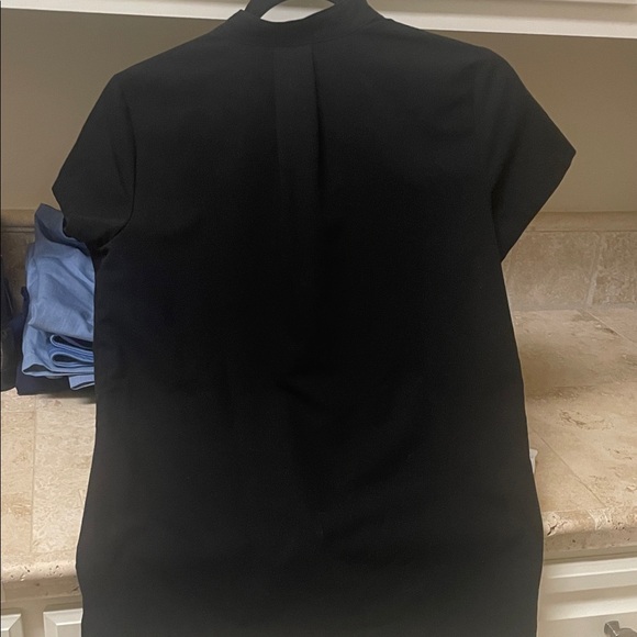 Figs Black Technical Collection Scrub Top XS new - Picture 5 of 6